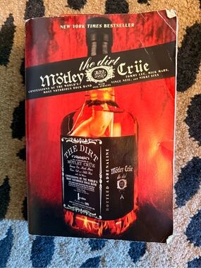 The Dirt by Mötley Crüe - Red & Black Paperback